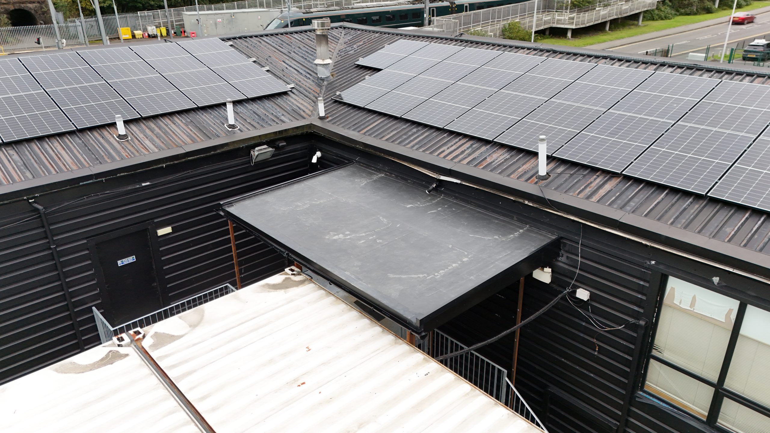 Commercial EPDM Flat Roof